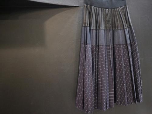 サカイのスカート