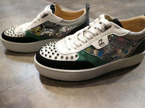 クリスチャンルブタンのスニーカー