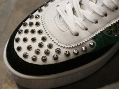 スニーカーのメンズ