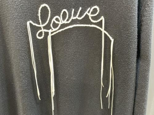 ロエベのニット