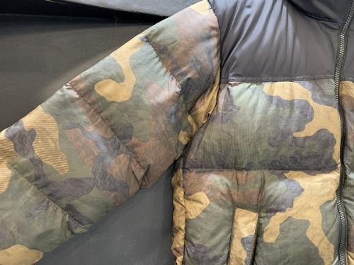 ダウンジャケットのメンズ