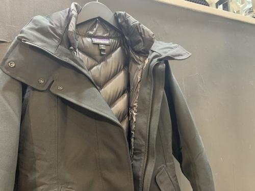 ダウンコートのレディース