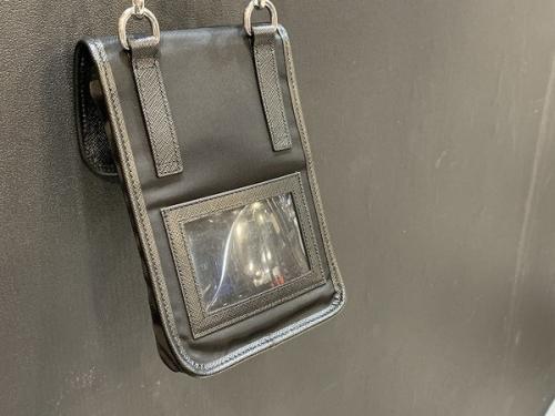 プラダのバッグ