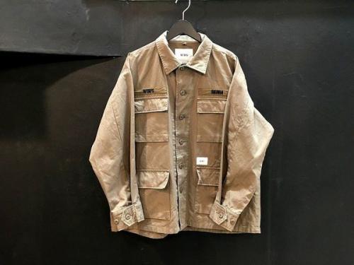 WTAPSのダブルタップス