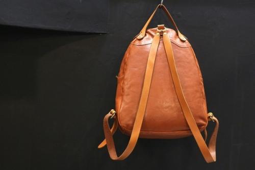 イルビゾンテのバックパック