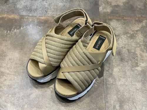 emmi atelier×SNIDELのエミアトリエ×スナイデル