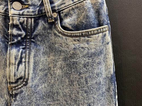 デニムパンツのメンズ