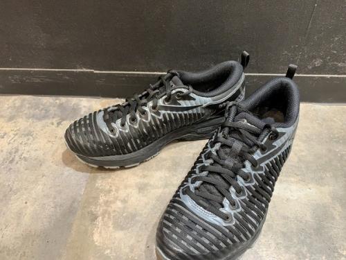 asics × Kiko Kostadinovのアシックス x キコスタディノフ