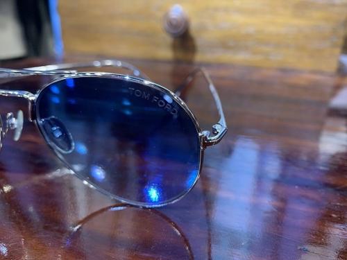 トム フォードのサングラス