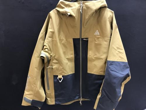 NIKE ACGのナイキエーシージー