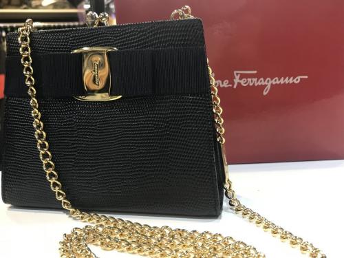 Salvatore Ferragamoのサルヴァトーレ フェラガモ