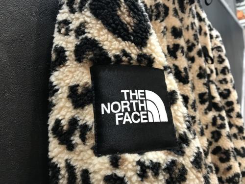 LEOPARD RIMO FLEECE JACKETのフリースジャケット