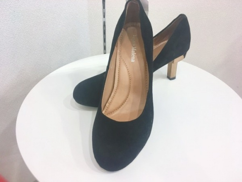 #シューズの#パンプス