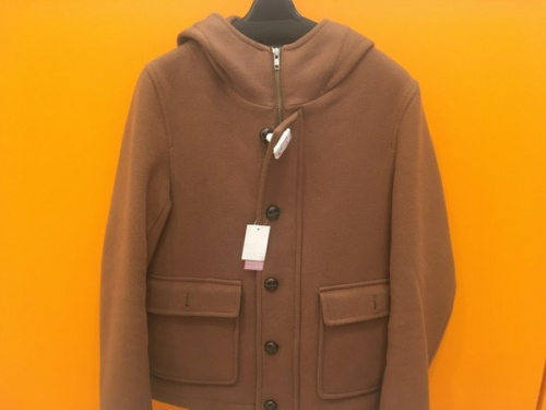 セールのニット