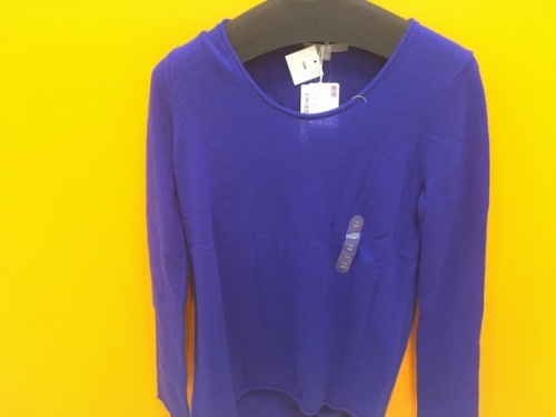 ニットのUNIQLO