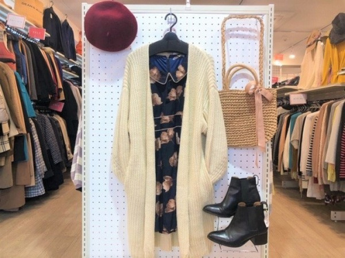 古着屋のアウトレット