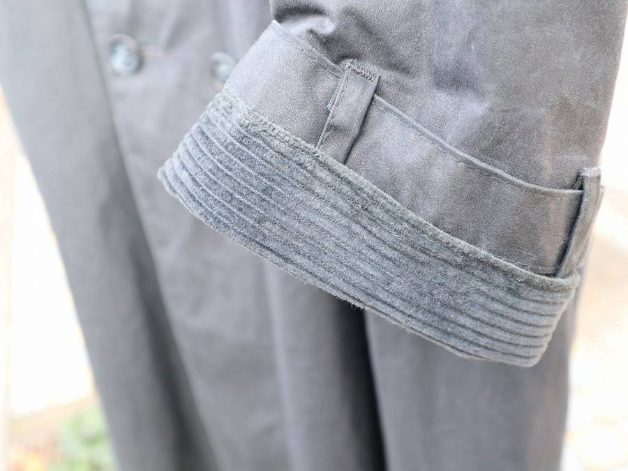 Barbour（バブアー）オイルドトレンチコート入荷致しました