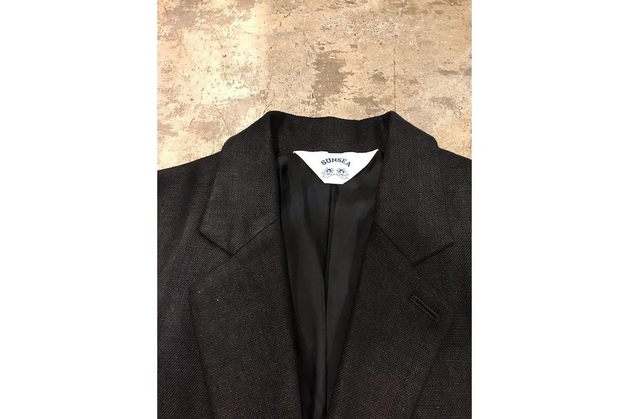 SUNSEA（サンシー）のリネンテーラードジャケットが入荷致しました