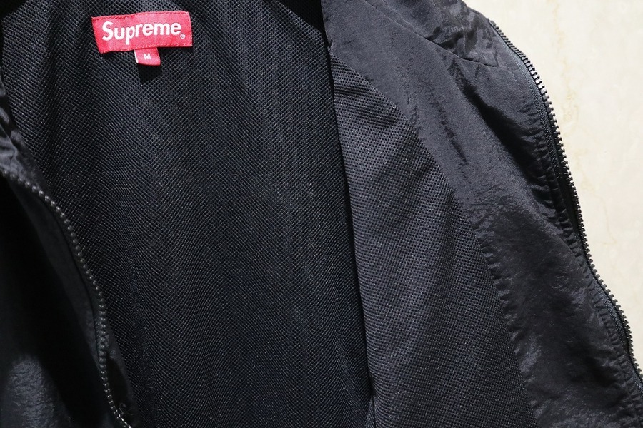 SupremeよりArc Track Jacketが入荷致しました[2019.03.27発行
