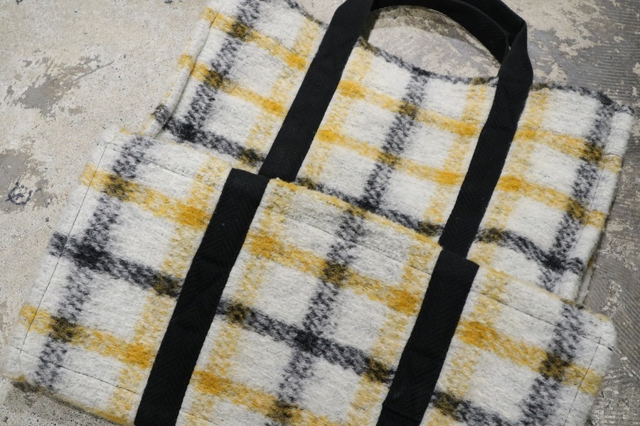 Isabel Marantよりトートバッグが入荷致しました 19 11 30発行