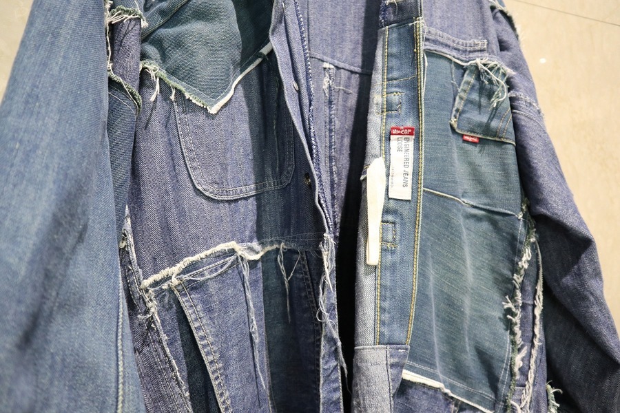 レア バックボーン初期Levi'sリーバイス リメイクデニムコート LEVI'S/リーバイス】よりリメイクデニムコートが入荷致しました
