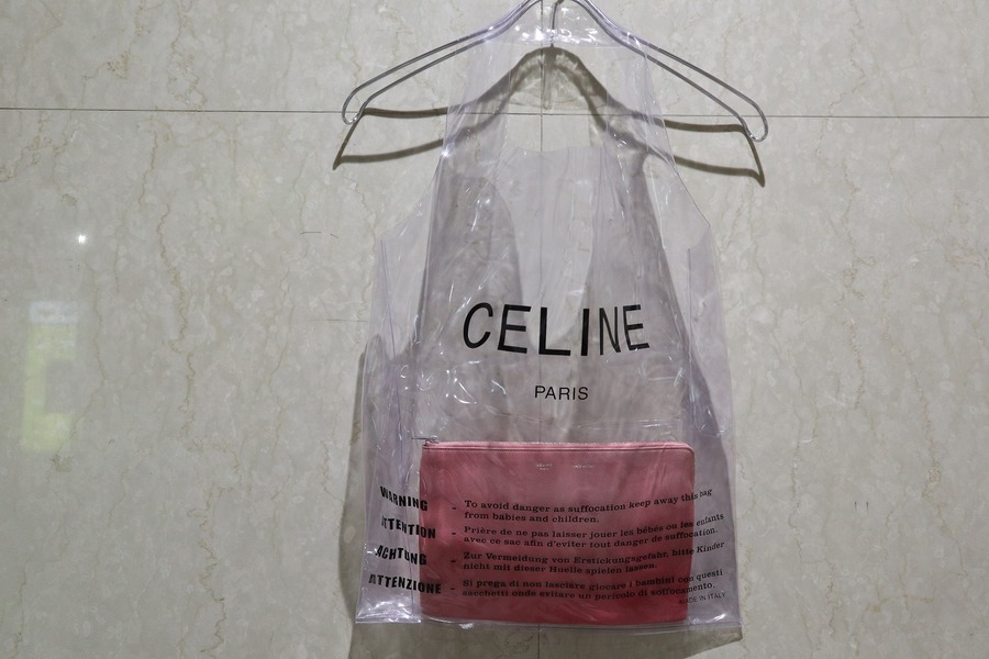 CELINE / セリーヌ】よりPVCクリアビニールバッグが入荷致しました ...