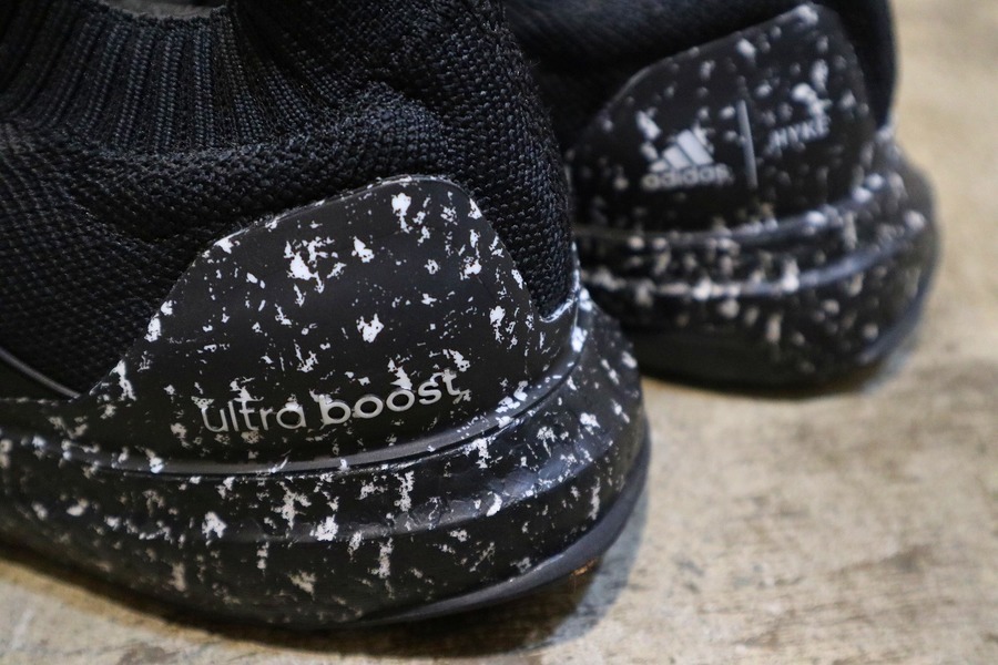 adidas × HYKE/アディダス ハイク】よりULTRABOOST AH-001が入荷致し