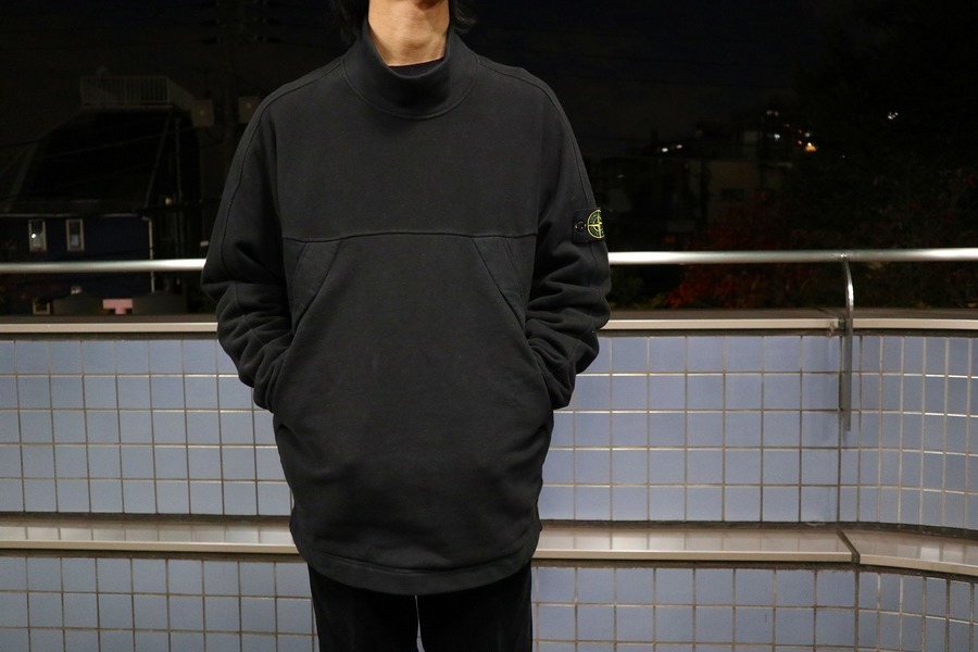 極美品】STONE ISLAND トレーナー ブラック Lサイズ-