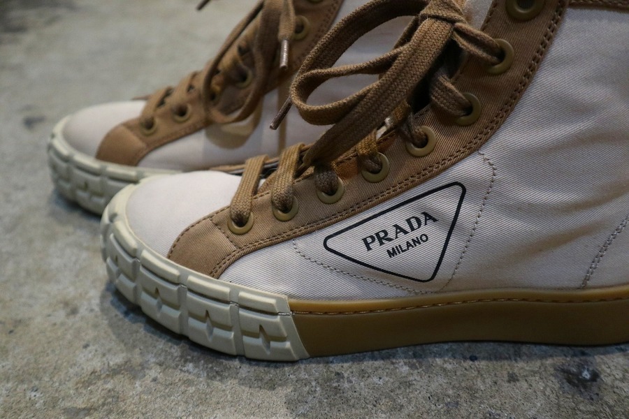 PRADA/プラダ】よりギャバジンハイカットスニーカーが入荷致しました PRADA/プラダ】よりギャバジンハイカットスニーカーが入荷致しました