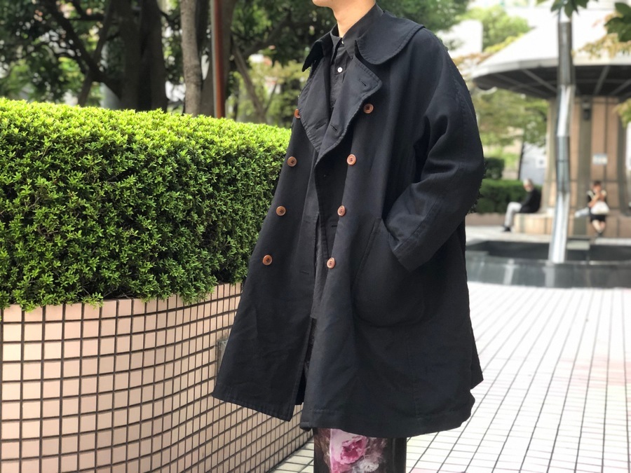 COMME des GARCONS/コムデギャルソン】から風格漂う黒のダブルコートの ...