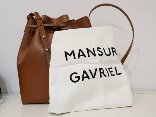 MANSUR GAVRILE（マンサー ガブリエル）レザー巾着型バッグ入荷