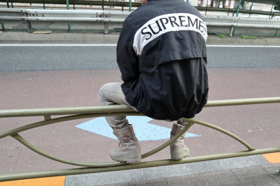 「ストリートブランドのSUPREME 」