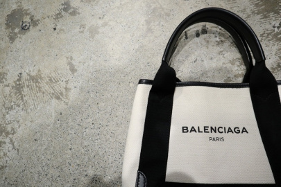 「インポートブランドのBALENCIAGA 」