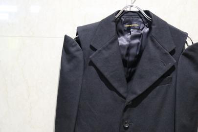 「ドメスティックブランドのcomme des garcons 」