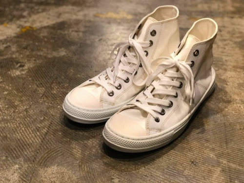 Maison Margiela/メゾンマルジェラ】よりハイカットスニーカーを
