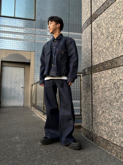 「コラボ・別注アイテムのSACAI × LEVI'S 」