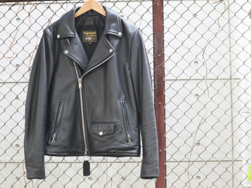 アメカジブランドのWレザーライダース