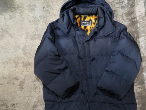 インポートブランドのVERSACE　CLASSIC