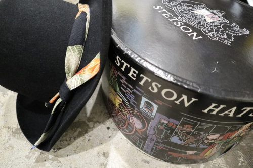 ステットソン×ピッグアンドルースターのHOLOHOLO RABBIT HAT