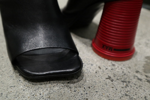 MM6 Maison Margielaのエムエムシックス メゾンマルジェラ