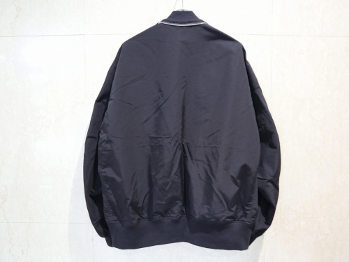 ボンバージャケットのメンズ