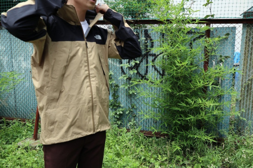 アウトドアブランドのTHE NORTH FACE