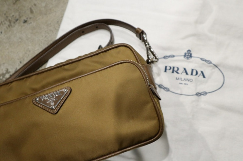 PRADAのプラダ