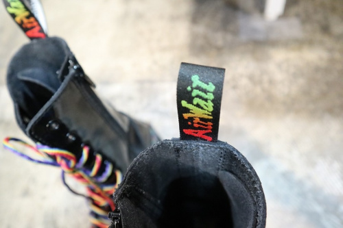 JADON X 10EYE BOOTSのBLACK RAINBOW