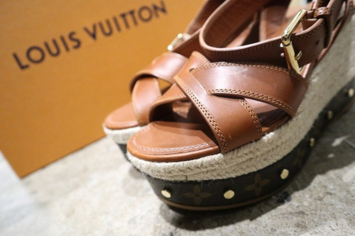 ラグジュアリーブランドのLOUIS VUITTON