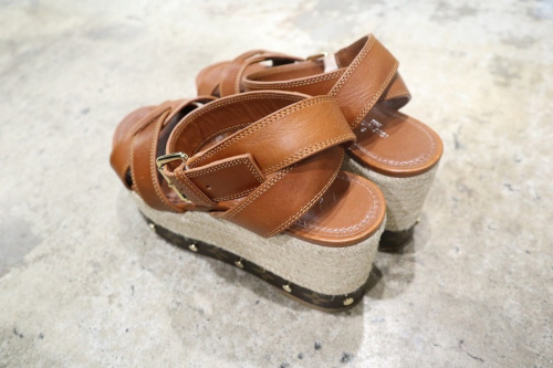 ルイヴィトンのサンダル