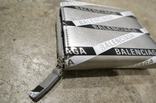 BALENCIAGAのバレンシアガ
