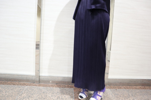 プリーツパーカーのプリーツスカート