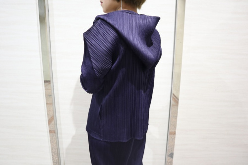 プリーツスカート