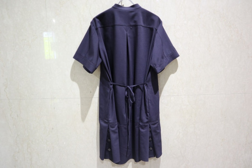 ラグジュアリーブランドのJILSANDER NAVY